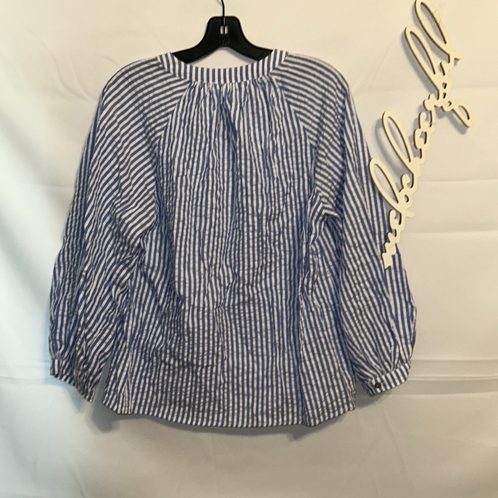 POMANDER PLACE

Blue and White Stripe Seersucker Tallie Top - Picture 9 of 12